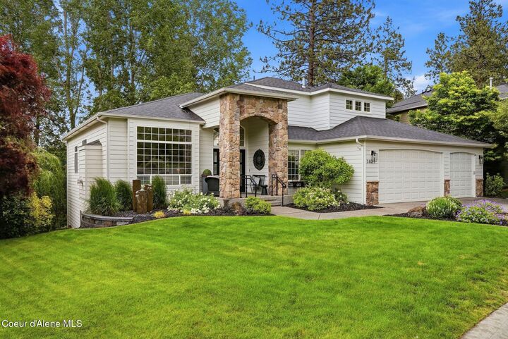 Property Photo:  3827 E Bellerive Ln  WA 99223 