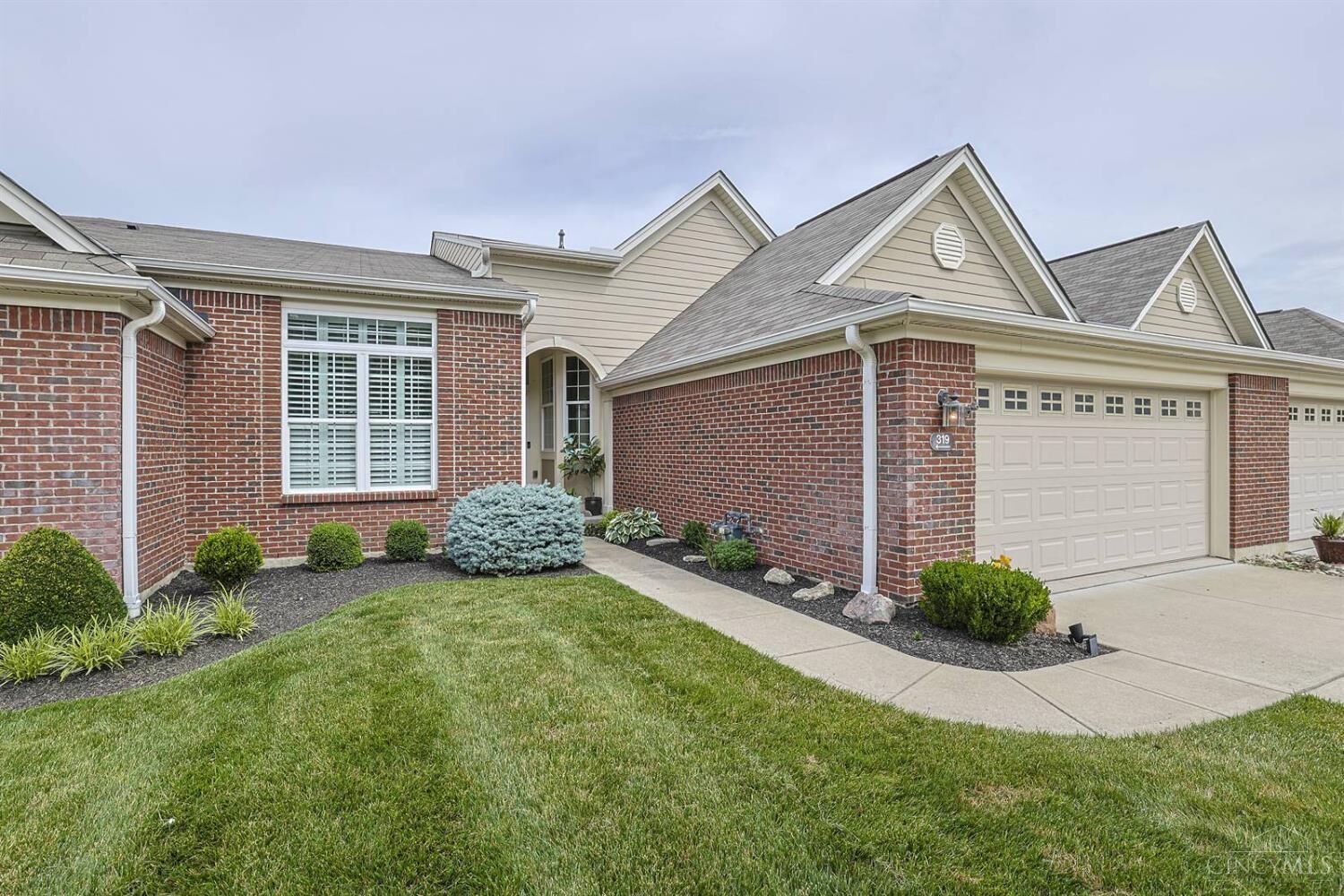 Property Photo:  319 Turtle Creek Drive  OH 45140 