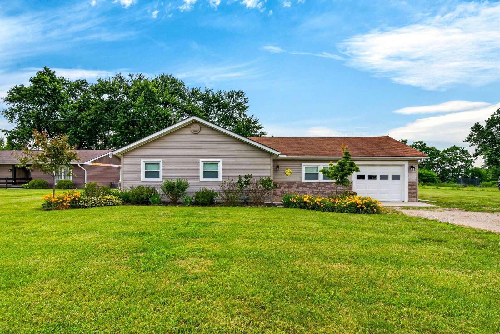 Property Photo: 17309 Ringgold Northern Road OH 43103