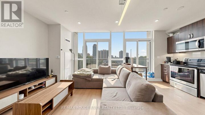 Property Photo:  1486 Bathurst Street 503  ON M5P 0A5 