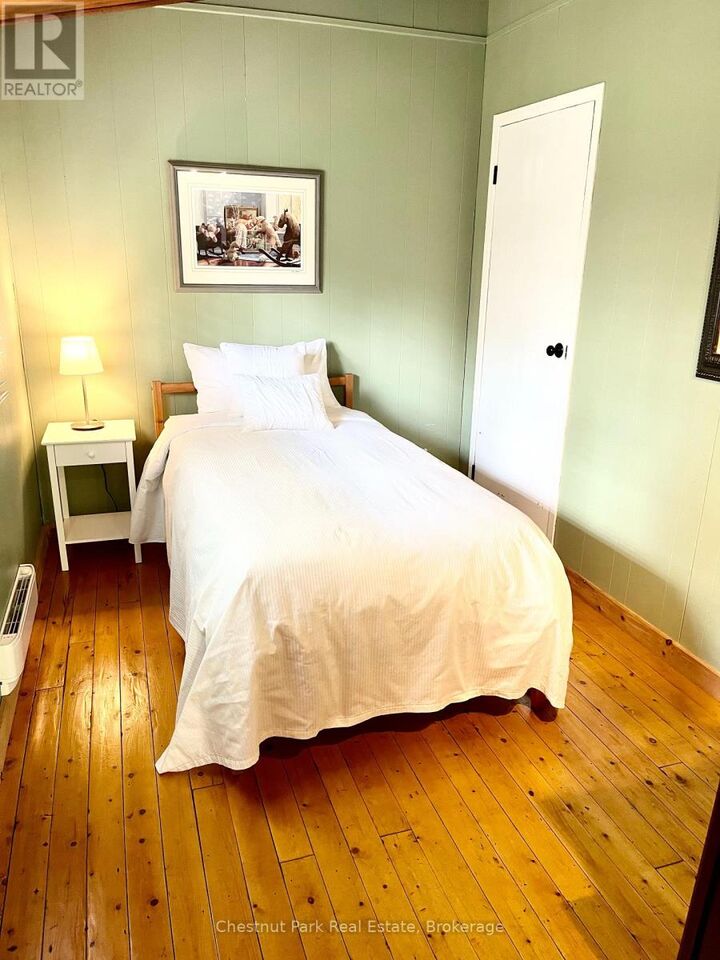 Property Photo:  72 59th Street South  ON L9Z 1V8 