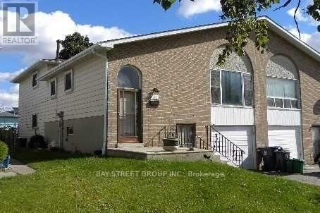 Property Photo:  72 Parkdene Court East (Lower)  ON M1W 2J3 