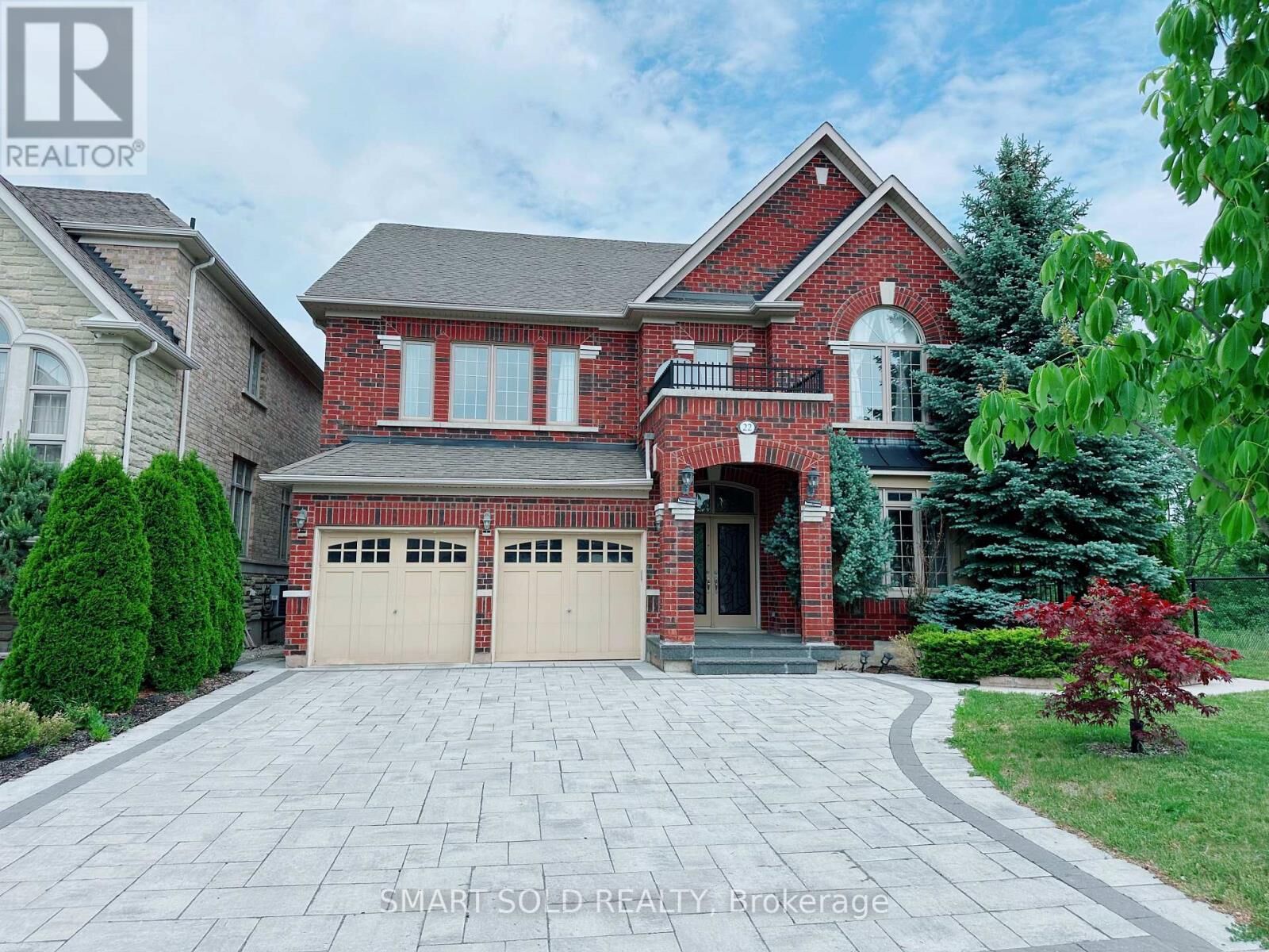 Property Photo: 22 Sir Modesto Court ON L6A 0E2