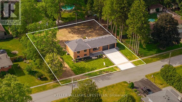 Property Photo:  572 Churchill Crescent  ON N0L 1W0 
