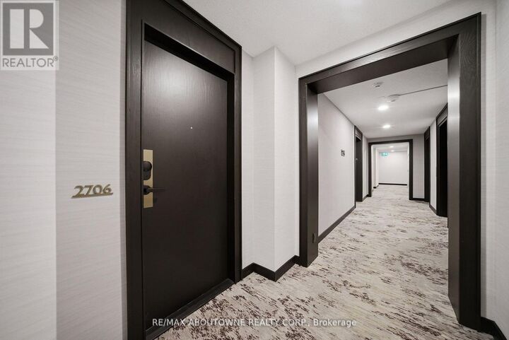 Property Photo: 23 Hollywood Avenue 2706 ON M2N 7L8