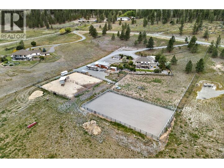 Property Photo: 1373 Miller Road BC V1K 1N6