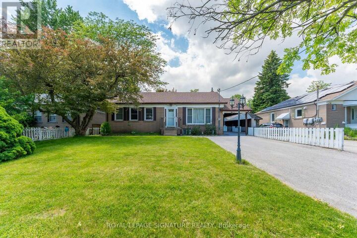 Property Photo: 14 Lawndale Road Lower ON M1M 3R6