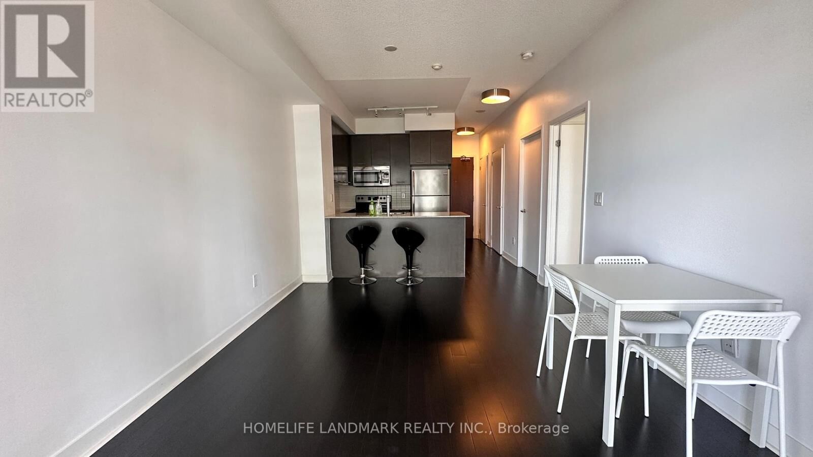 Property Photo:  365 Prince Of Wales Drive 910  ON L5B 0G6 