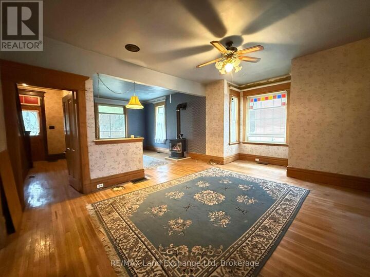 Property Photo:  126 Diagonal Road  ON N0G 2W0 