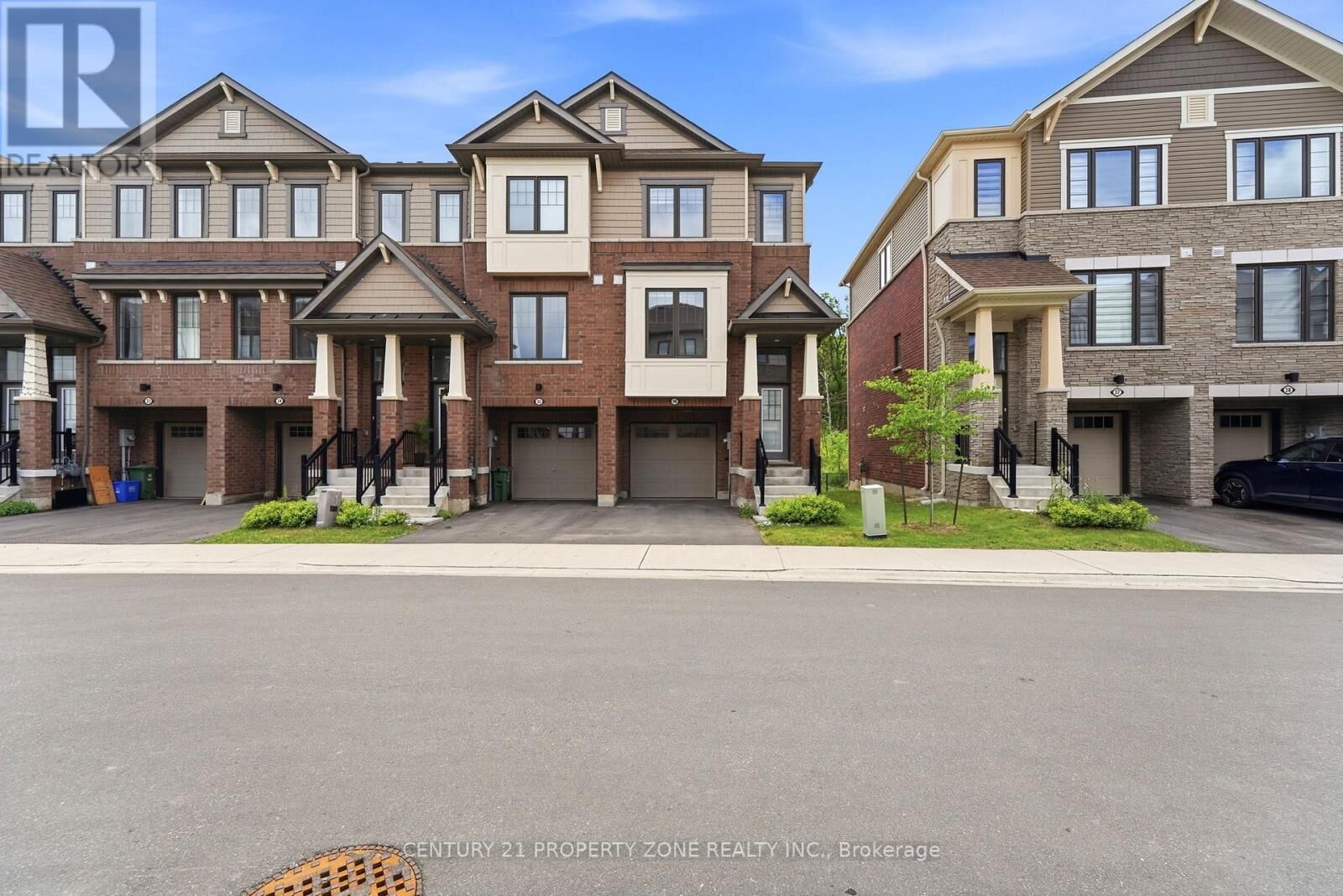 Property Photo:  185 Bedrock Drive 36  ON L8J 0M5 