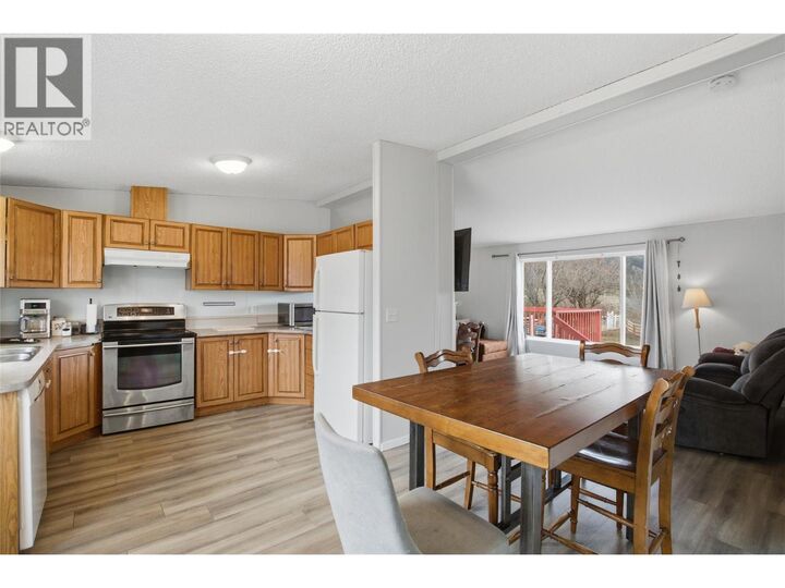 Property Photo: 779 Klahanie Drive BC V2C 5R1