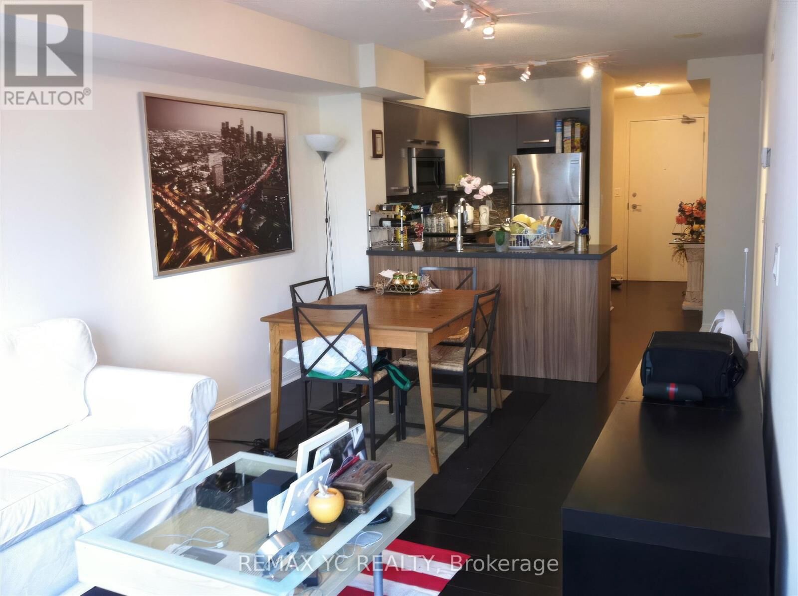 Property Photo: 11 St Joseph Street 501 ON M4Y 3G4