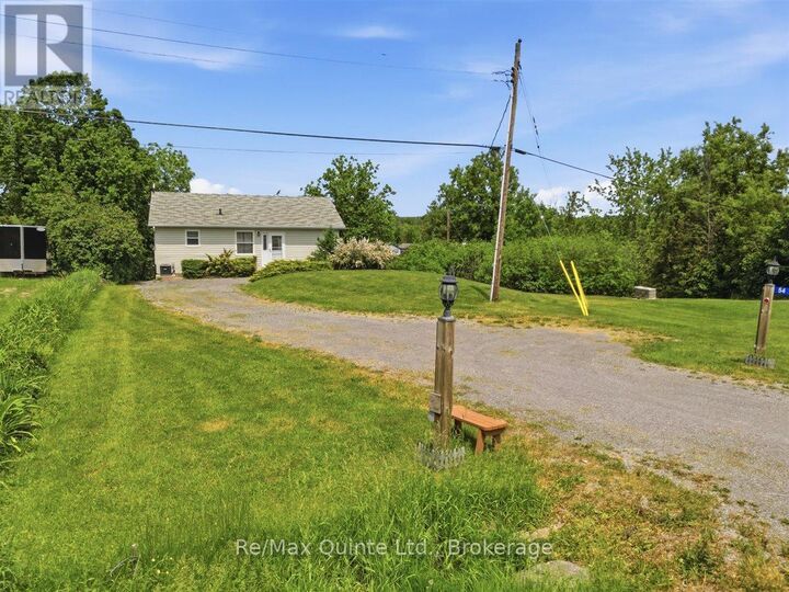 Property Photo: 54 Centennial Lane ON K0L 1Z0