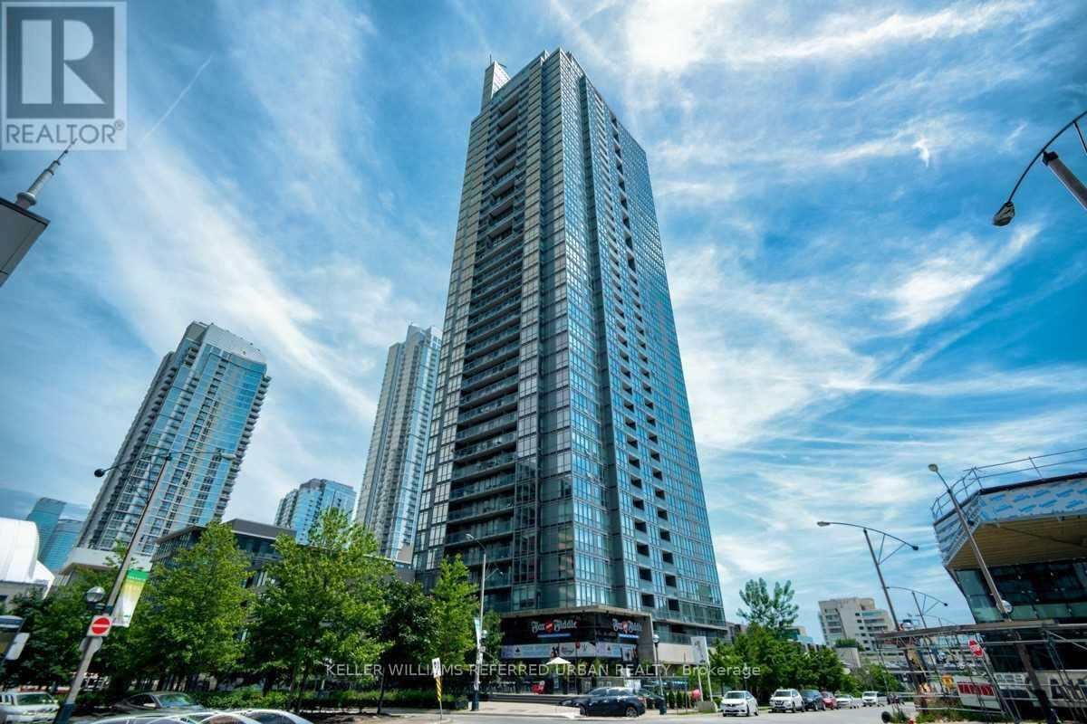 Property Photo:  15 Fort York Boulevard 1508  ON M5V 3Y4 