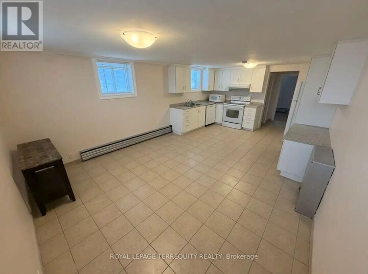 Property Photo:  1564 The Queensway Way  ON M8Z 1T5 