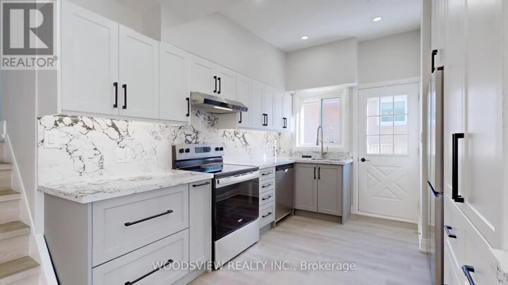 Property Photo:  56 Niantic Crescent Main  ON M3A 2H7 