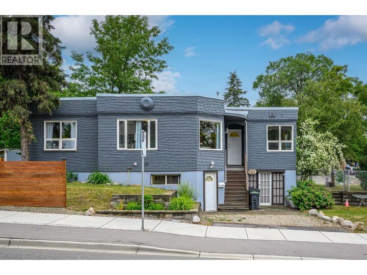 Property Photo: 1906 32 Avenue BC V1T 2J7