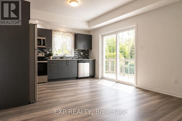 Property Photo: 205 West Oak Trail 40 ON N2R 0R9