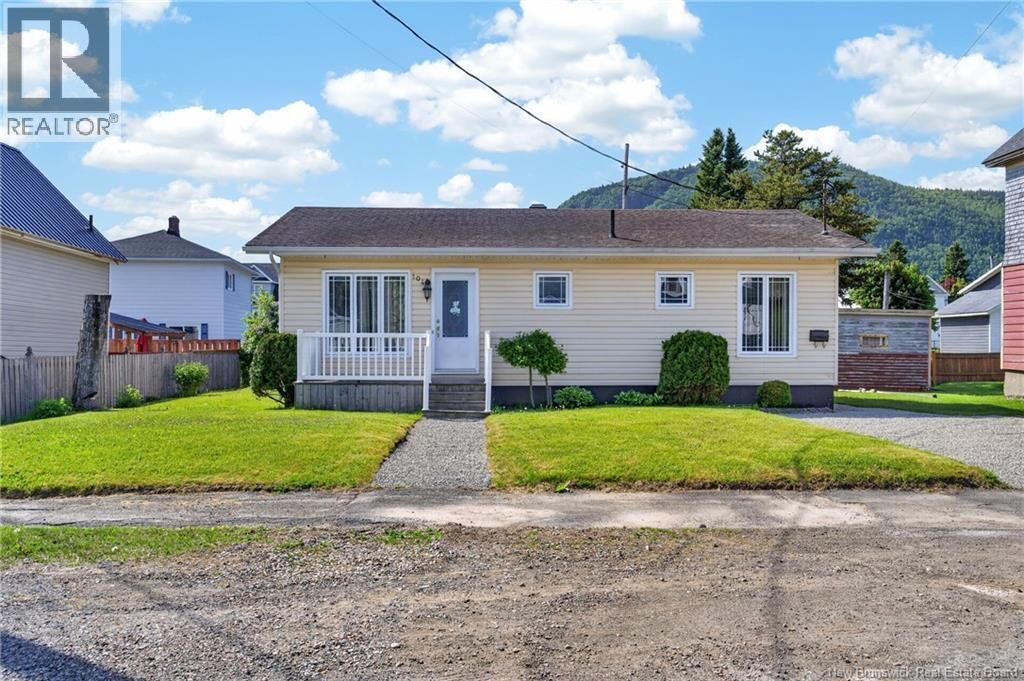 Property Photo:  104 Victoria Street  NB E3N 1J8 
