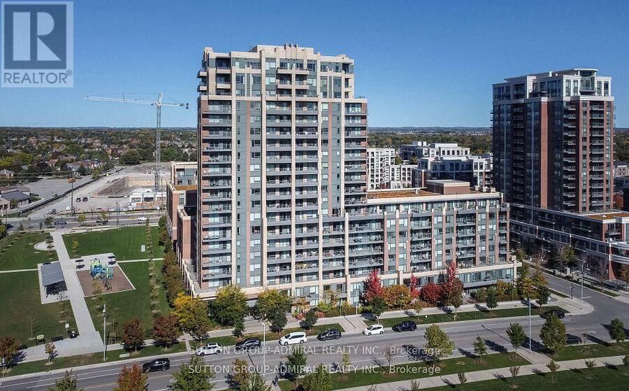 Property Photo: 18 Uptown Drive 310 ON L3R 5M5
