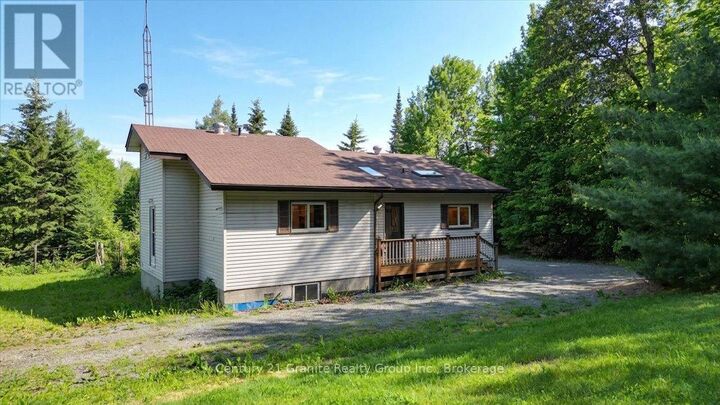 Property Photo:  37840 Highway 62  ON K0J 1L0 