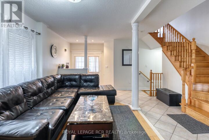 Property Photo:  74 Fountainbridge Drive  ON L7E 1V6 