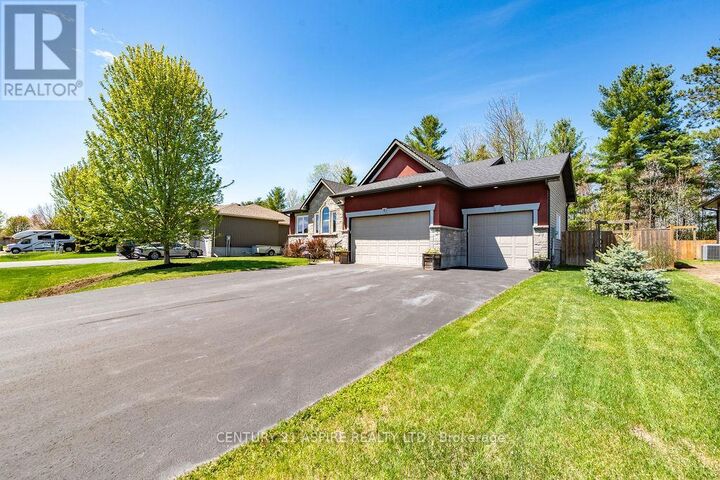 Property Photo:  7 Nick Street  ON K8H 0B7 
