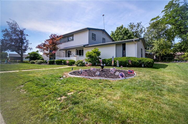 Property Photo: 364 Point Bluff Drive IL 62521