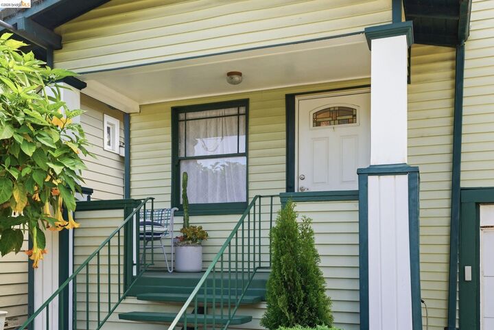 Property Photo: 3118 Champion St. CA 94602