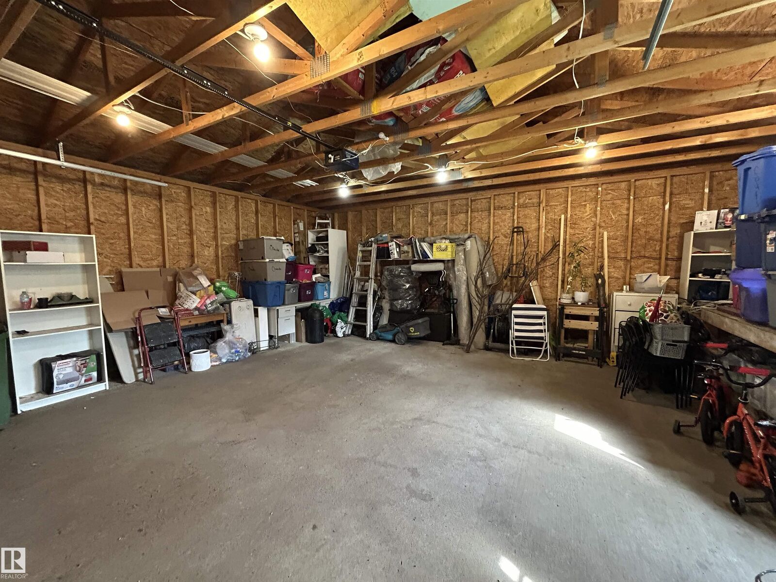 Property Photo:  10924 30 Street NW  AB T5W 1V9 