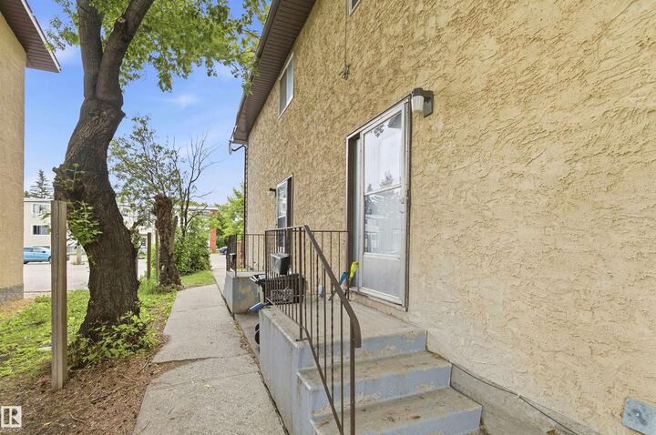Property Photo: 7115-7121 80 Avenue NW AB T6B 0C7