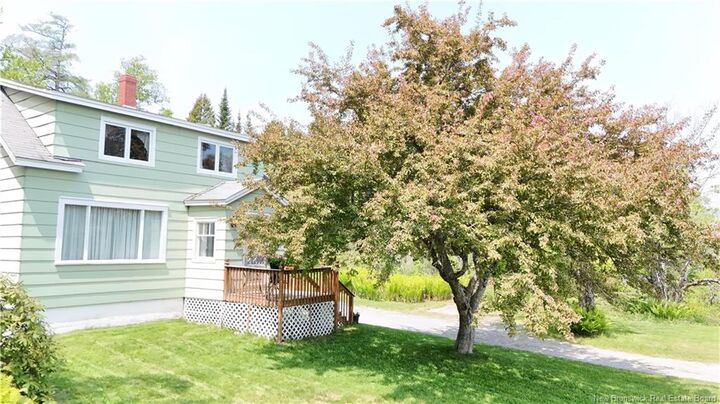 Property Photo:  1178 Lorneville Road  NB E2M 7G7 