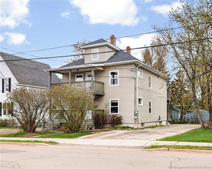 Property Photo: 453-455 High Street NB E1C 6E3