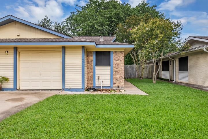 Property Photo: 1447 Silverpines Road TX 77062