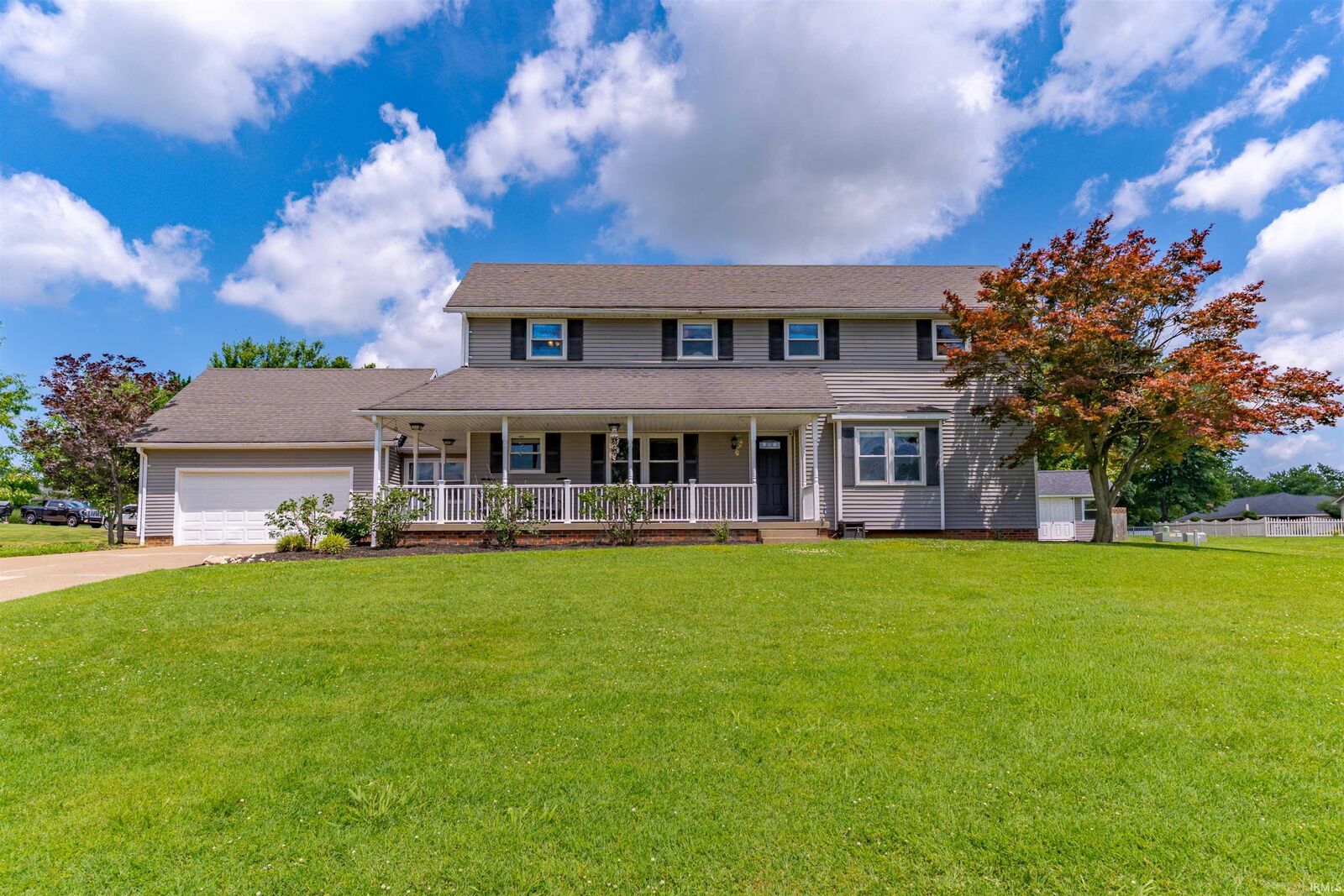 Property Photo:  2109 Tanglewood Drive  IN 47620 