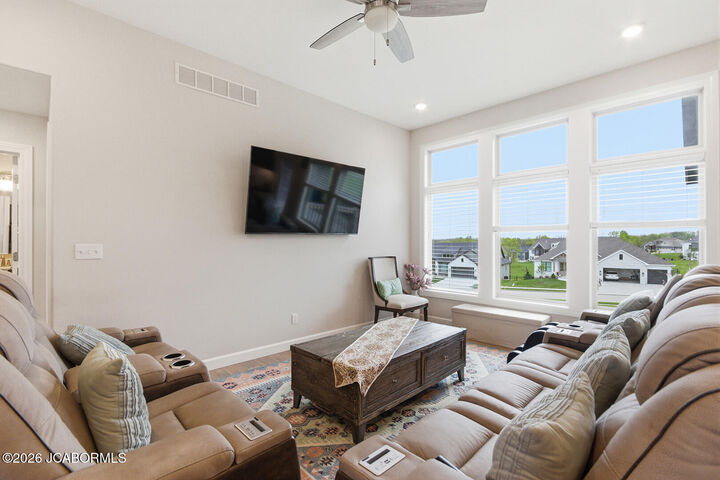 Property Photo: 5515 Fremont Court MO 65203