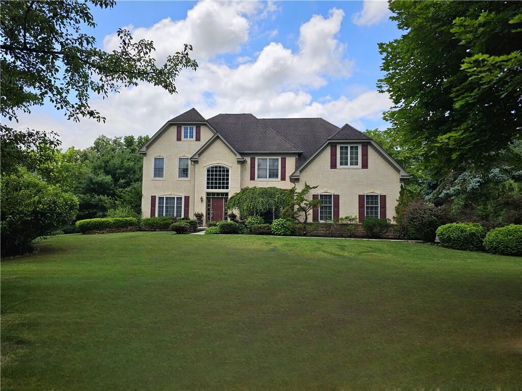 Property Photo:  30 Melchor Drive  PA 18042 