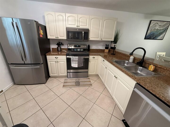 Property Photo: 175 Kings Highway Unit 1127 FL 33983