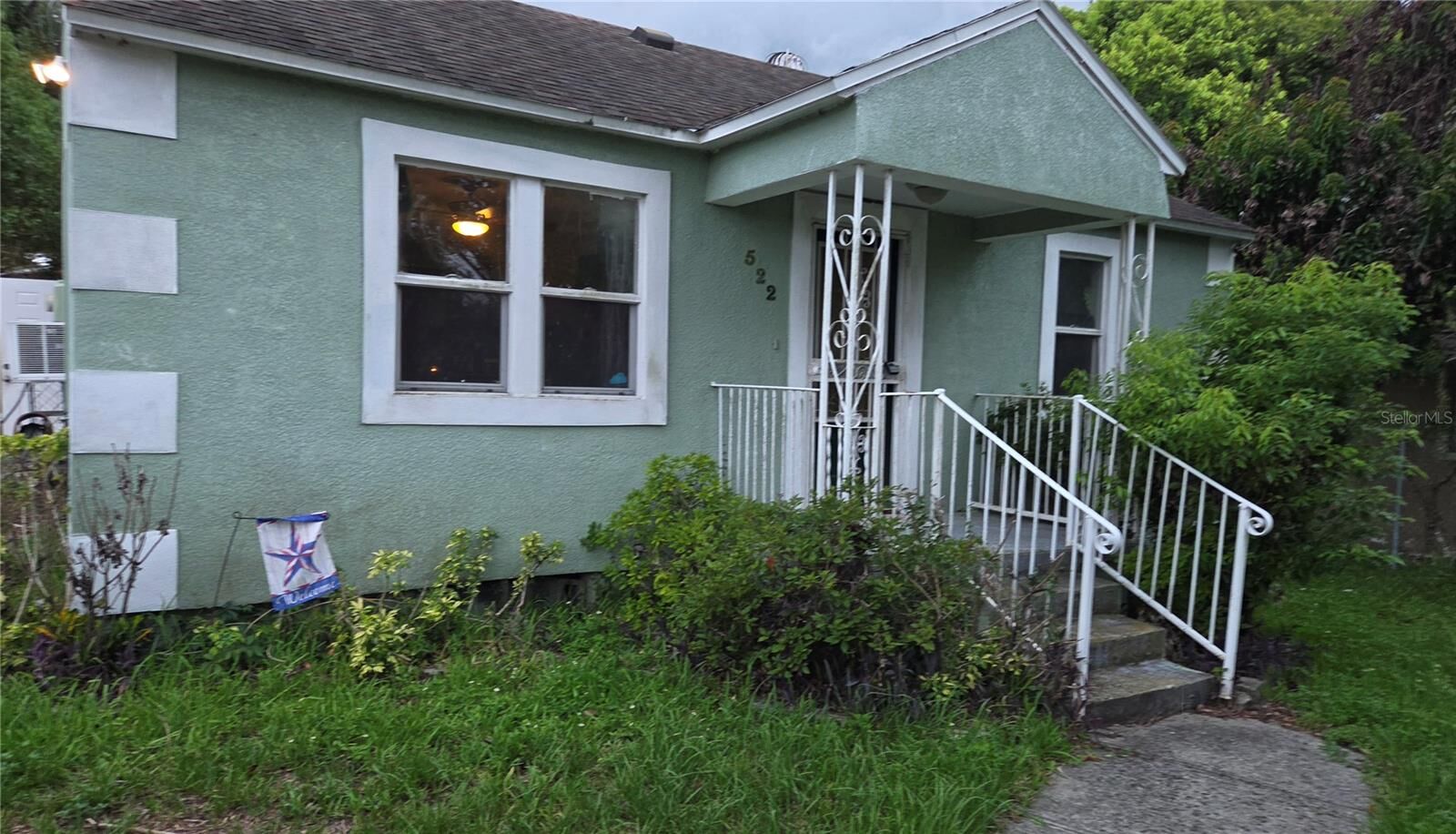 Property Photo: 522 W 13th Street FL 33805