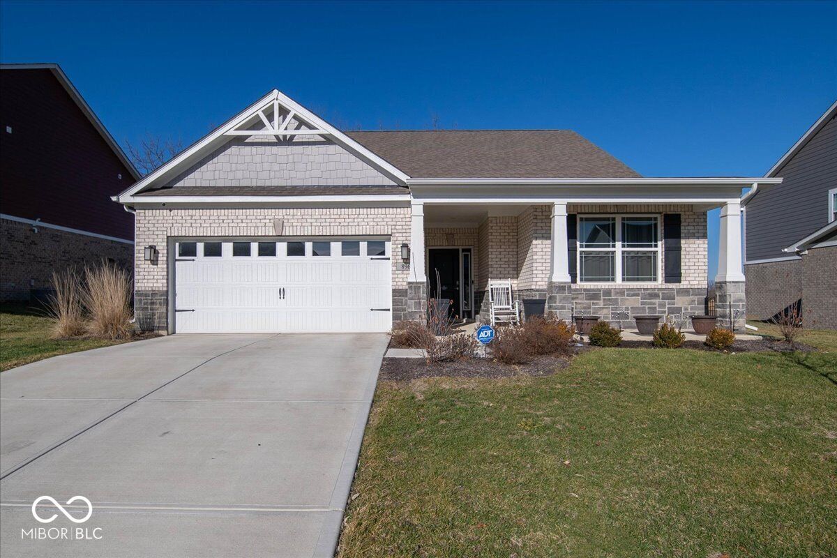 Property Photo:  896 Booneway Lane  IN 46106 