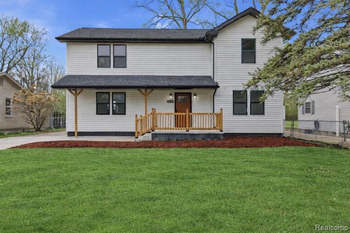 Property Photo: 19377 Brentwood Street MI 48152 2219