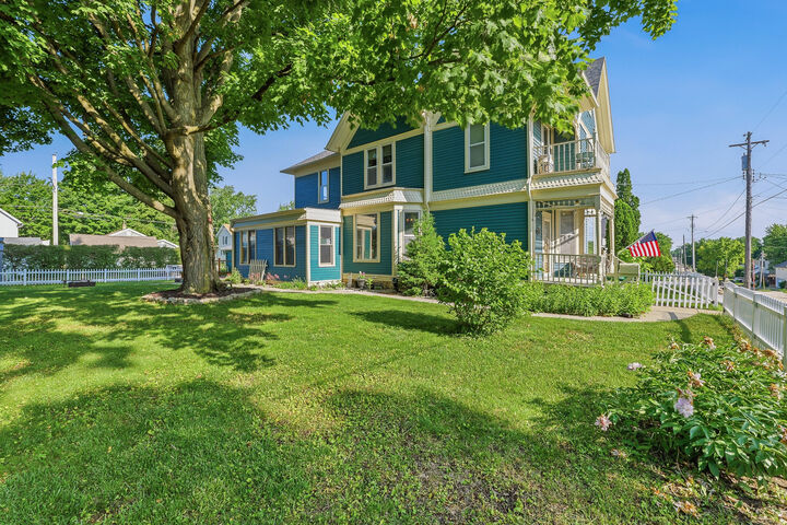 Property Photo: 111 Grove St WI 53050