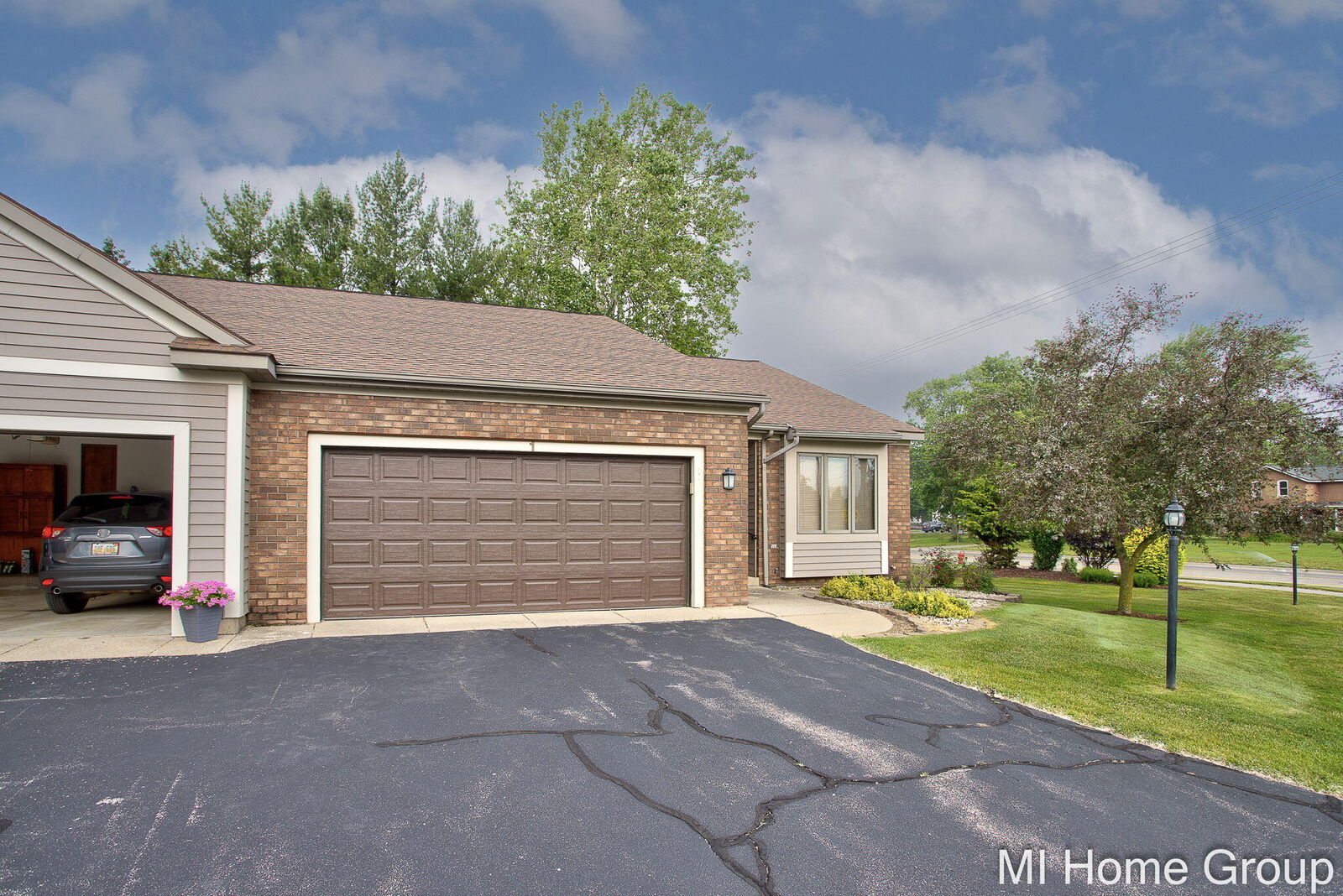 Property Photo: 500 W Main Avenue MI 49464