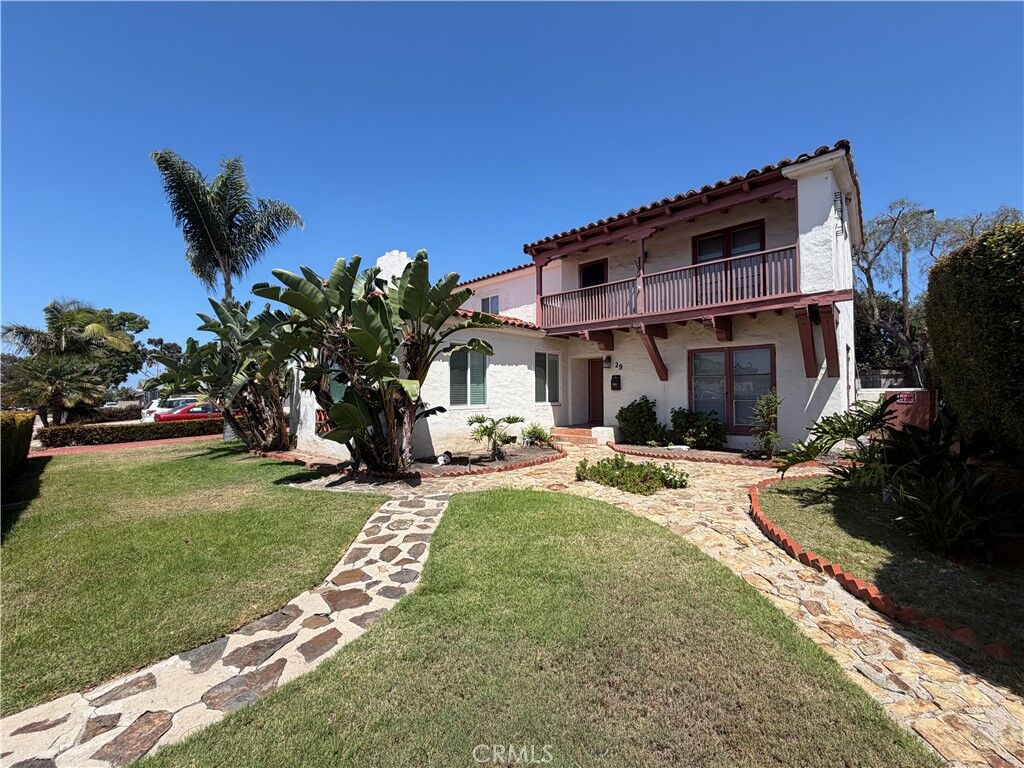 Property Photo:  29 L Street  CA 91911 