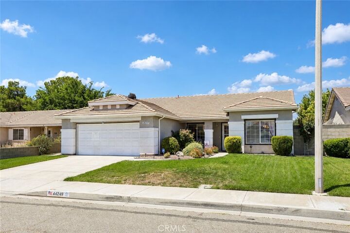 Property Photo: 44249 Brandon Thomas Way CA 93536
