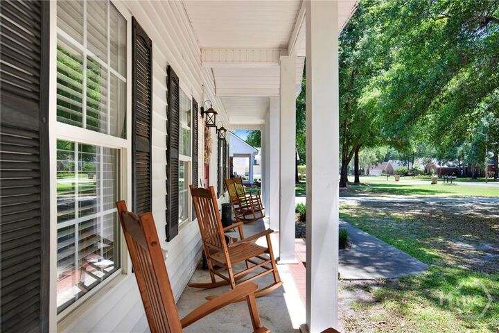 Property Photo:  126 Royal Oak Drive  GA 31312 
