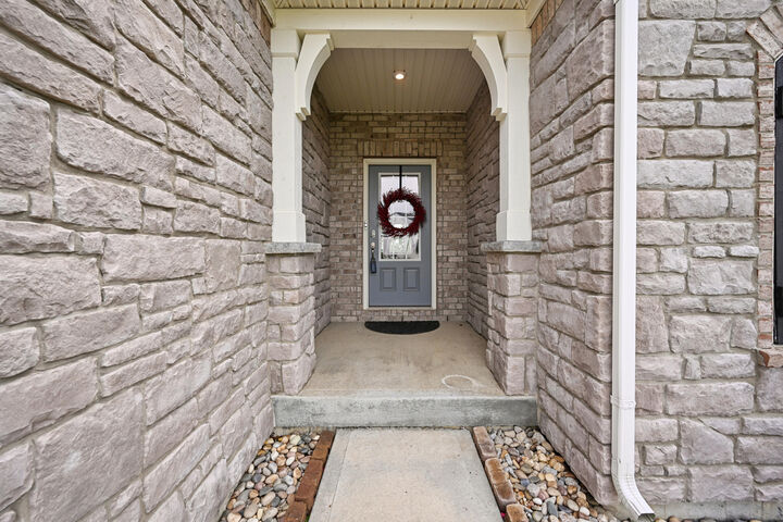 Property Photo:  3852 Sherbourne Drive  KY 41051 