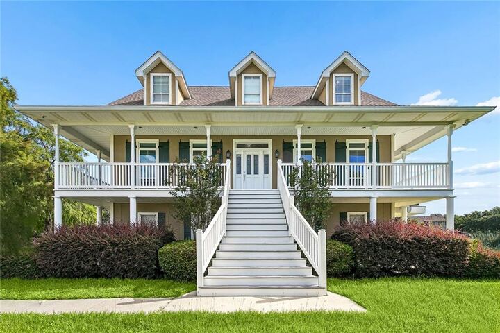Property Photo: 112 Moray Drive LA 70461