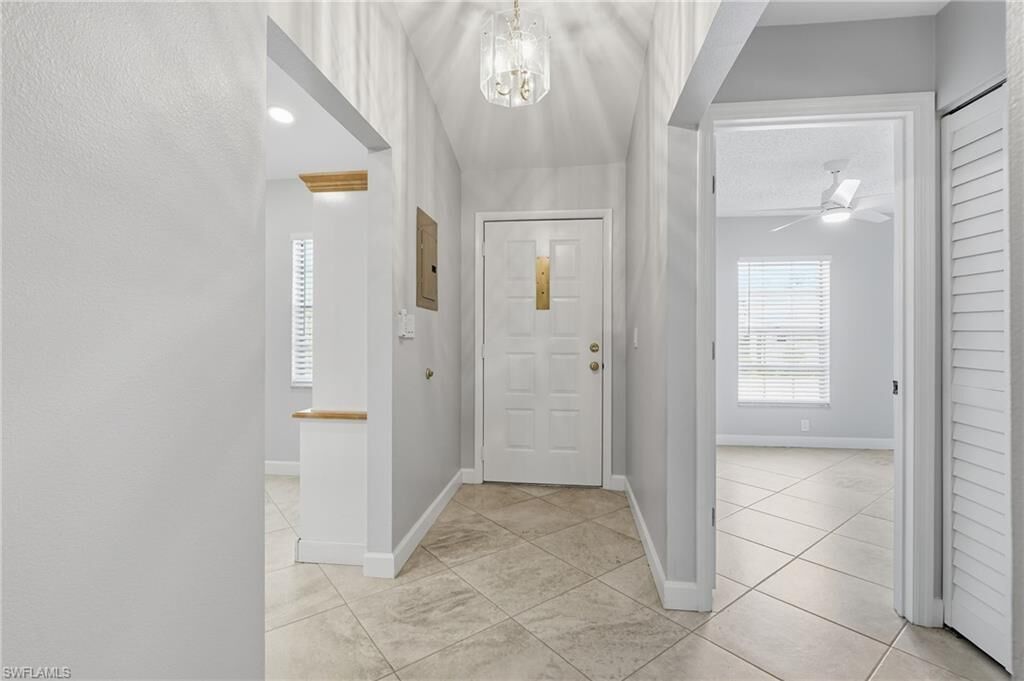 Property Photo: 1706 Kings Lake Blvd 203 FL 34112
