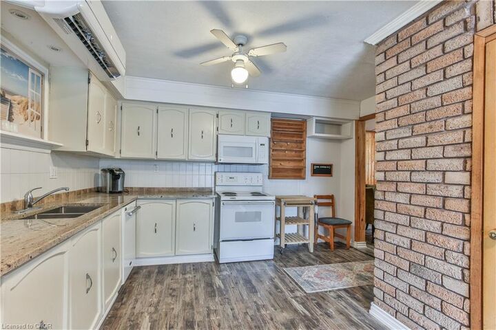 Property Photo:  7 Willow Avenue  ON N0E 1M0 